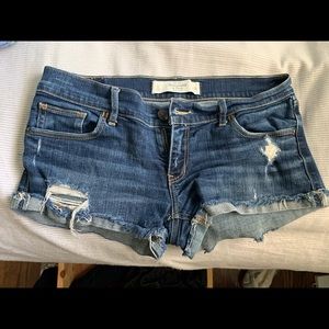 Jean short shorts